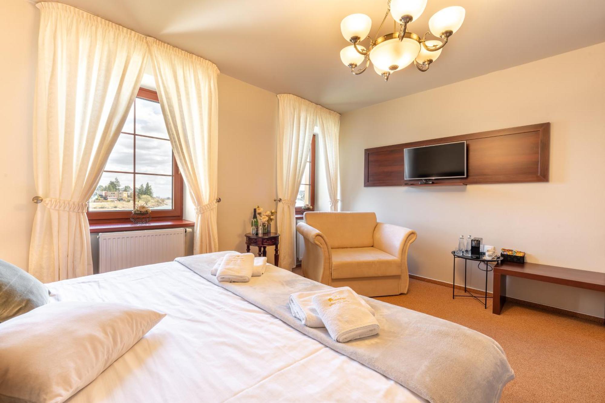 Hotel Plumlov Mostkovice Extérieur photo