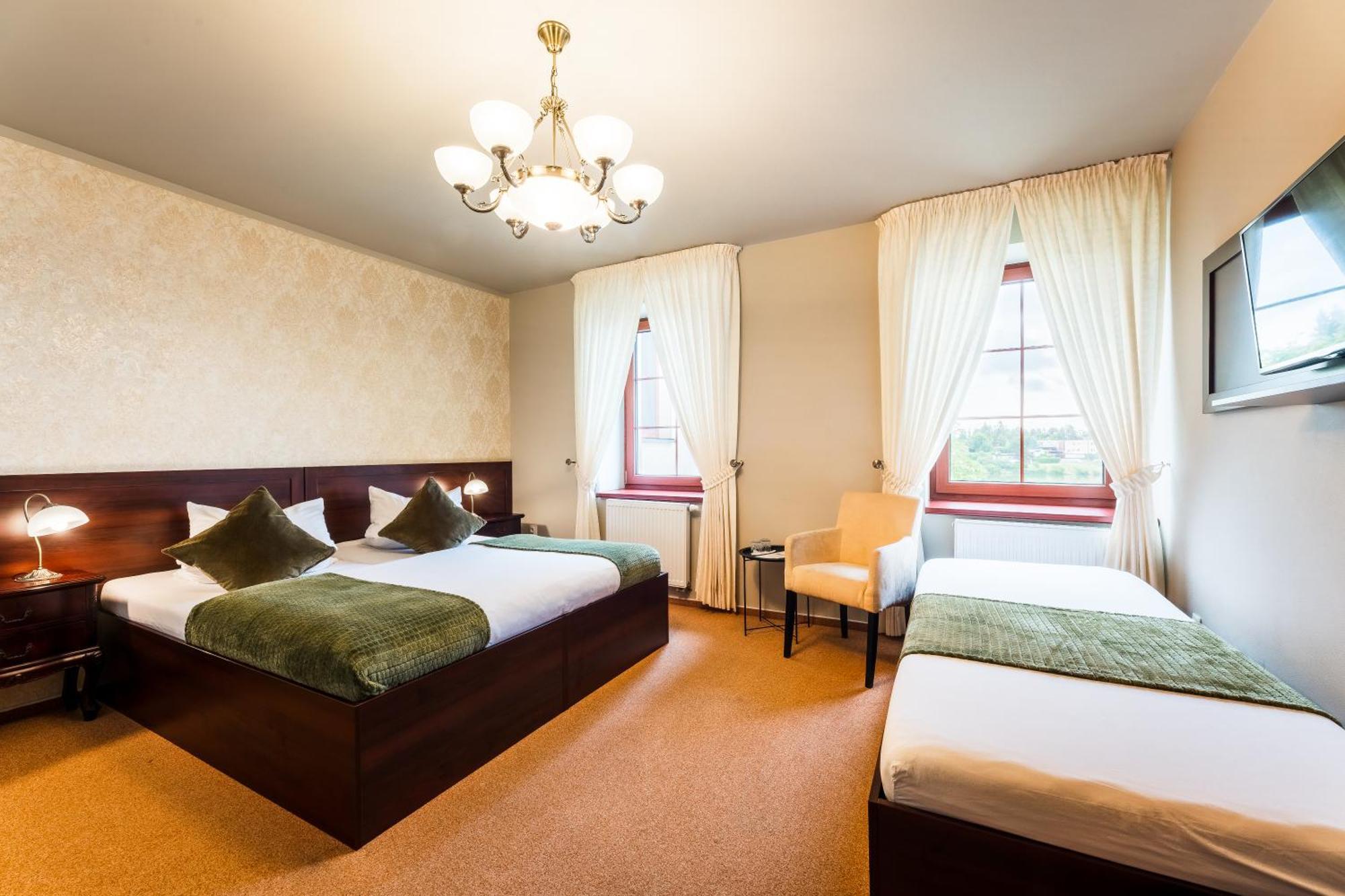 Hotel Plumlov Mostkovice Extérieur photo